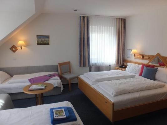 Tiptop Hotel Garni Pfauen انديغن المظهر الخارجي الصورة